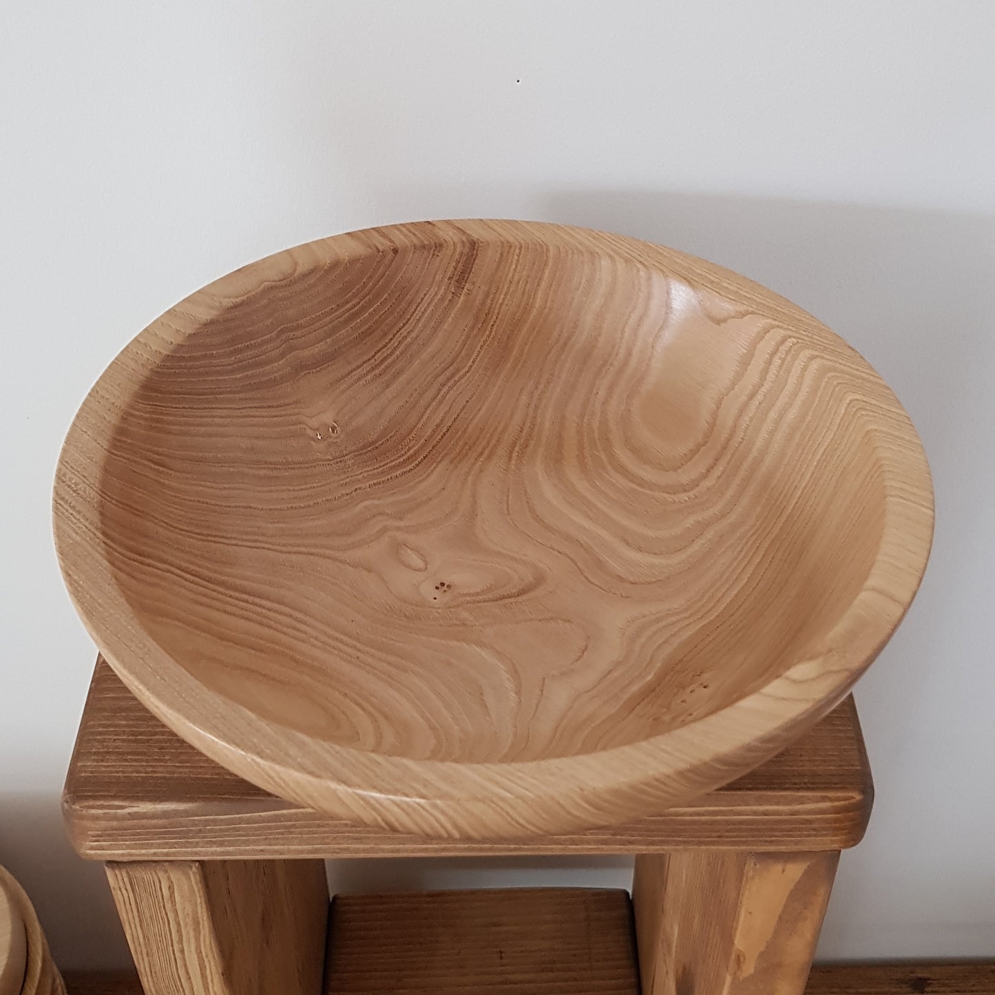 No2 English Ash Bowl (Large)