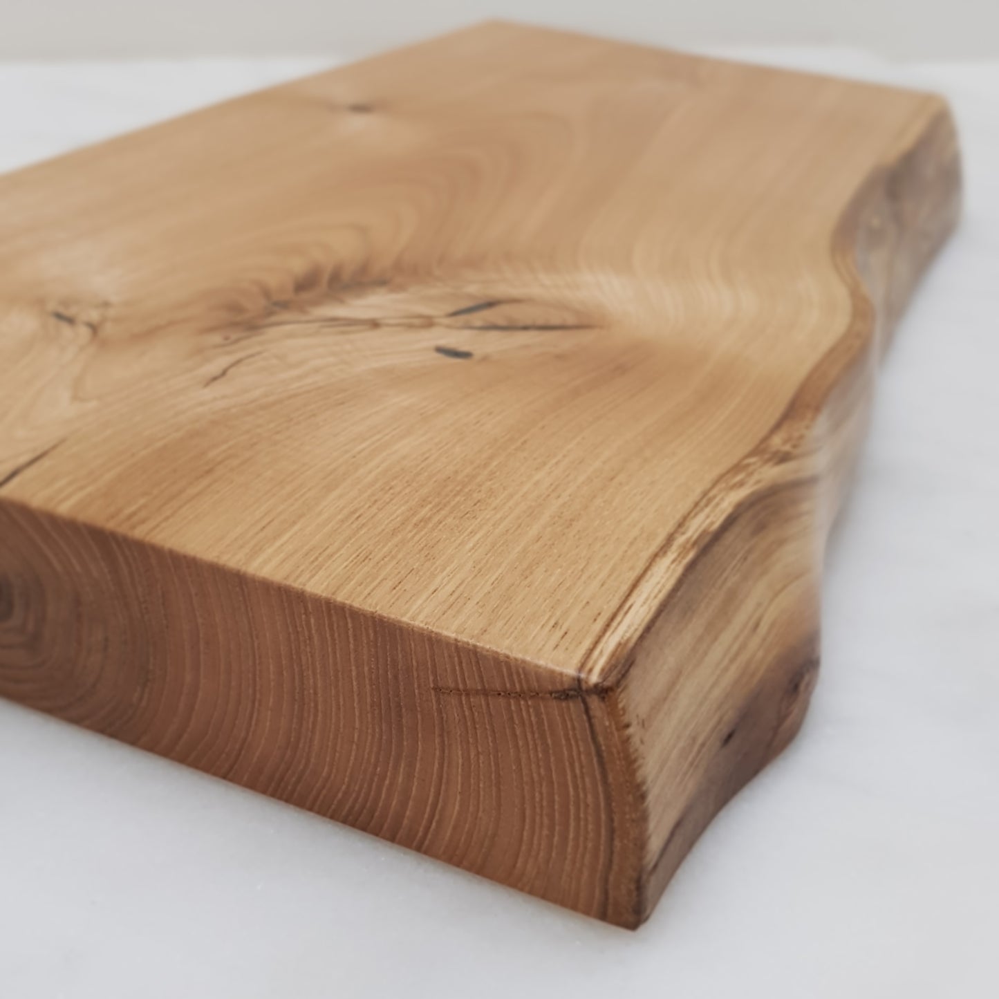 No44 Live Edge Ash Chopping Board
