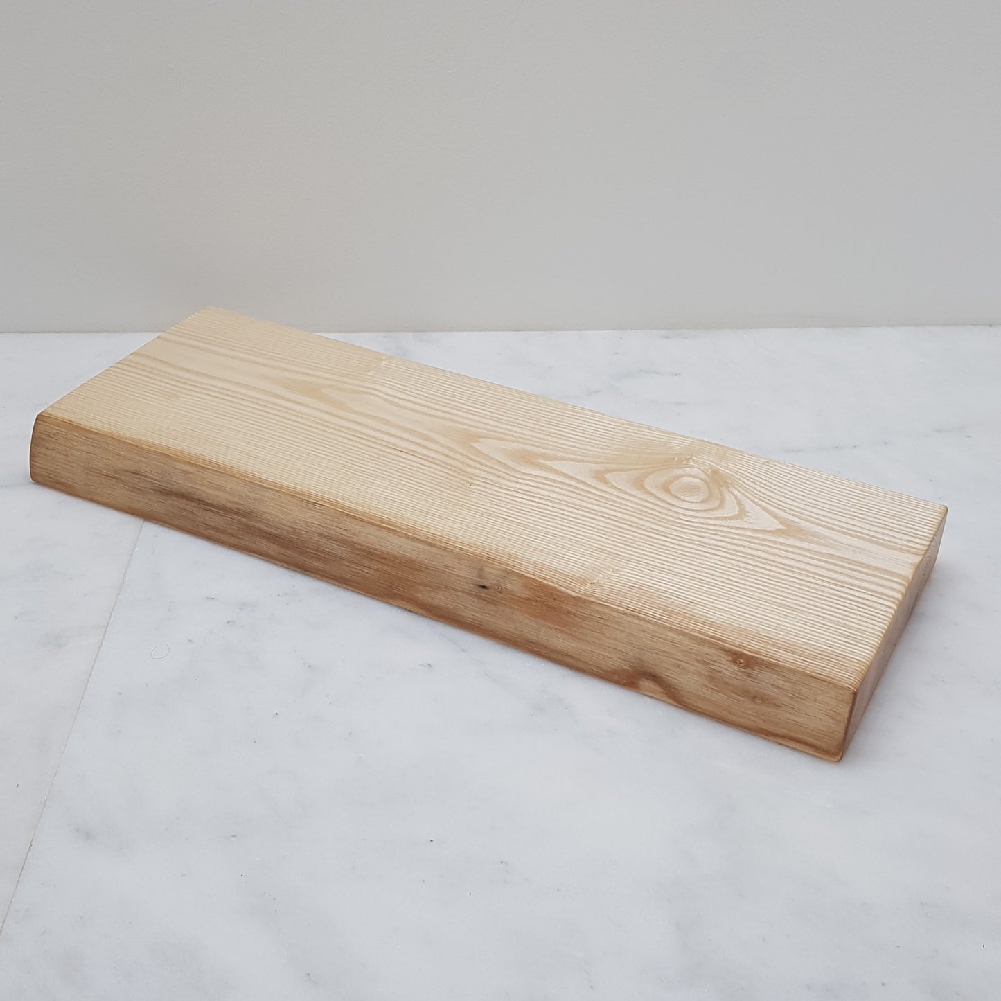 No51 Live Edge Ash Chopping Board (Large)