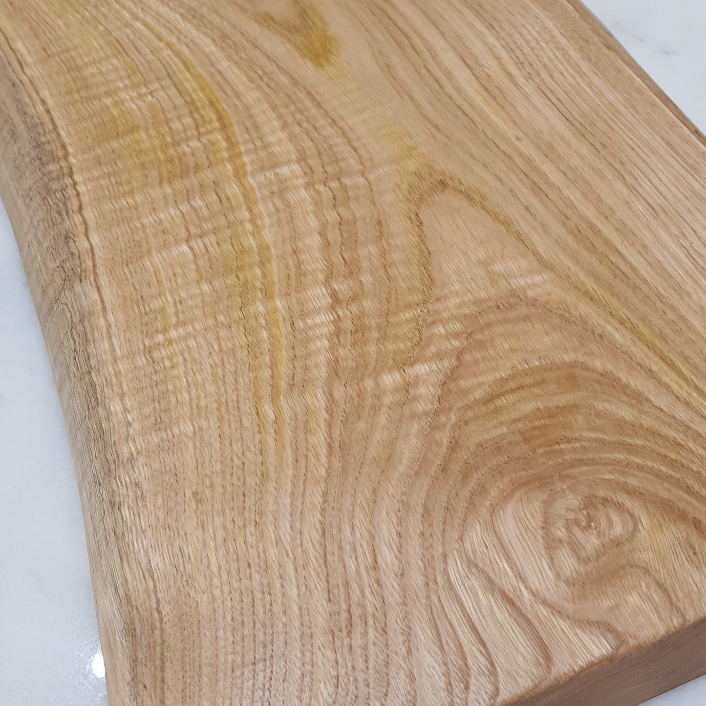 No202 Live Edge Ash Chopping Board