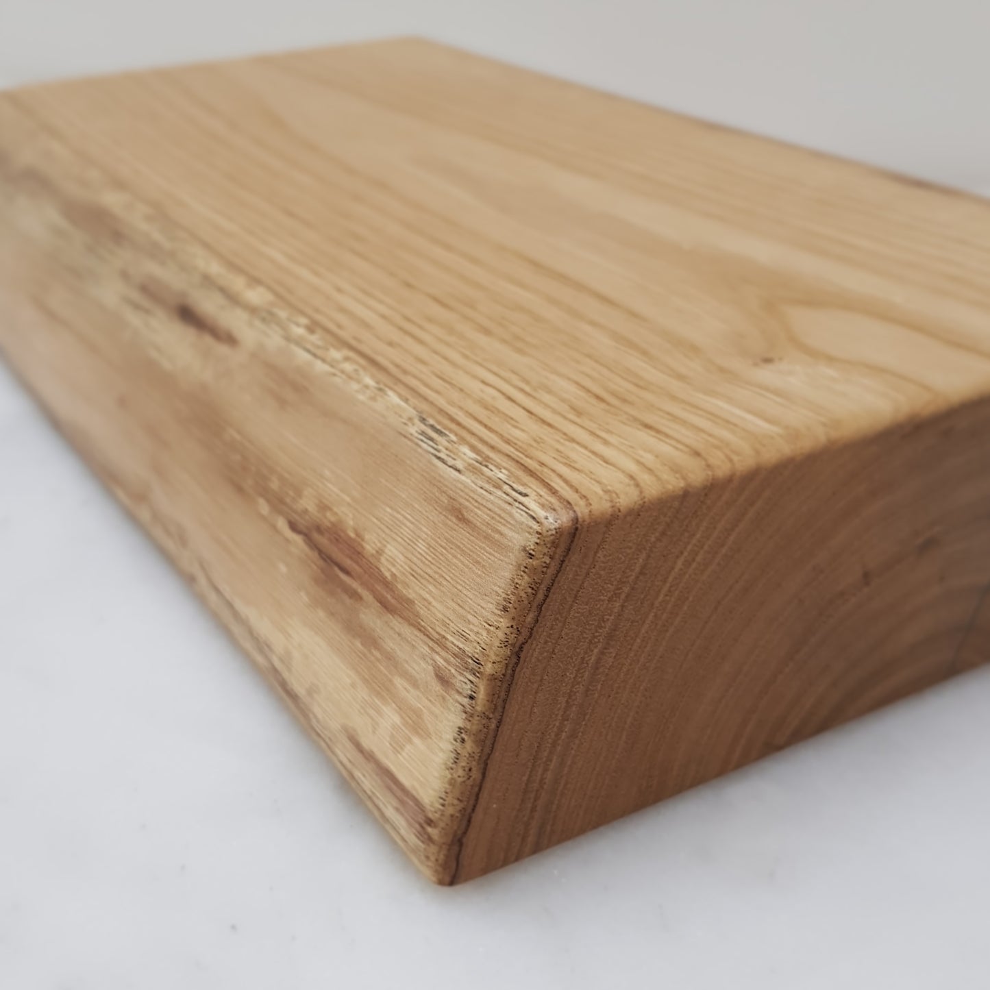 No48 Live Edge Ash Chopping Board