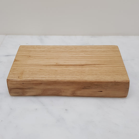 No50 Live Edge Ash Chopping Board