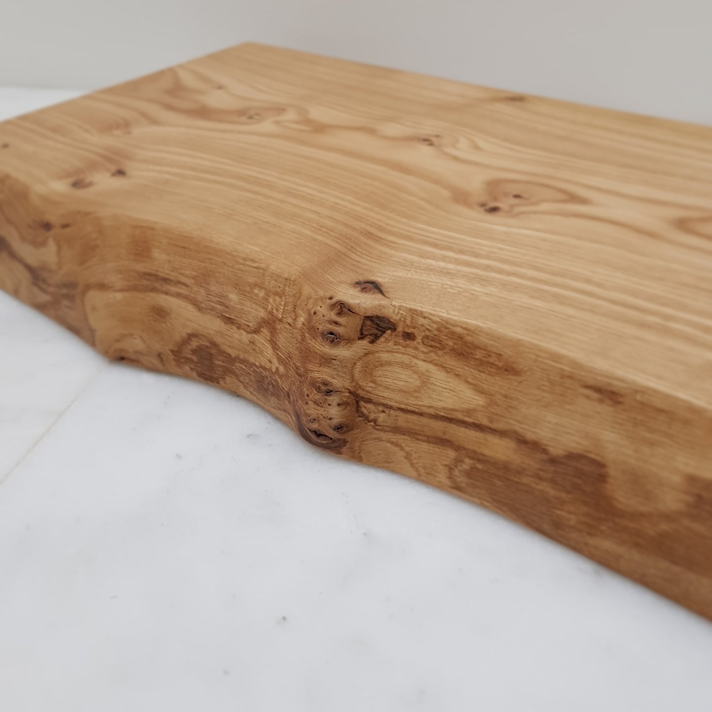 No58 Live Edge Ash Chopping Board